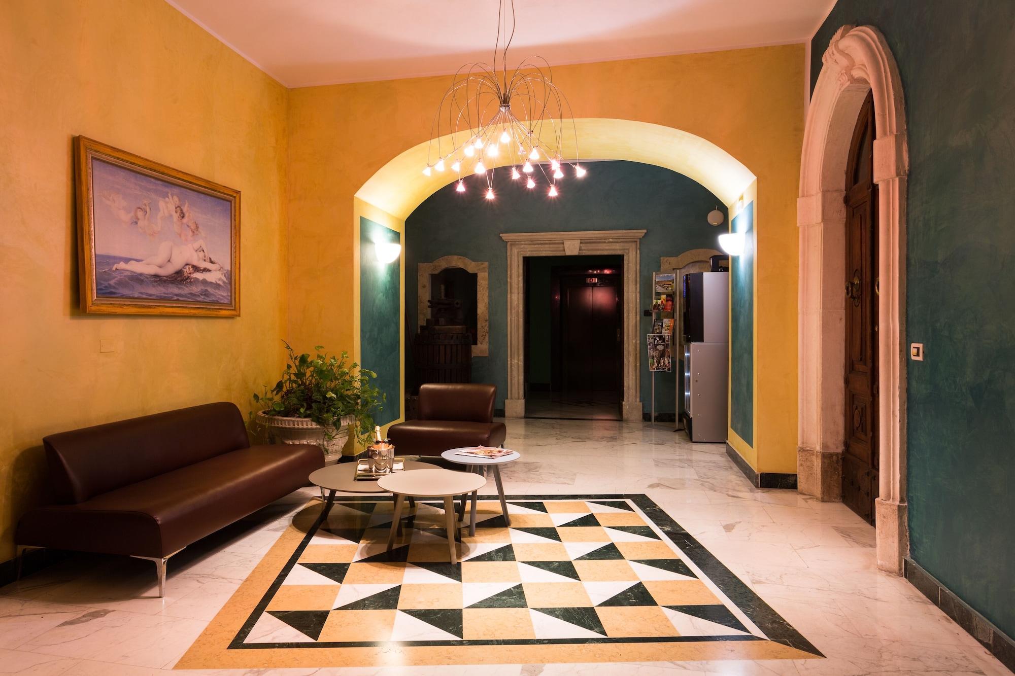 Hotel Azzurro LʼAquila Exteriér fotografie