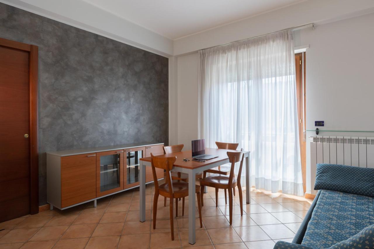 Hotel Azzurro LʼAquila Exteriér fotografie